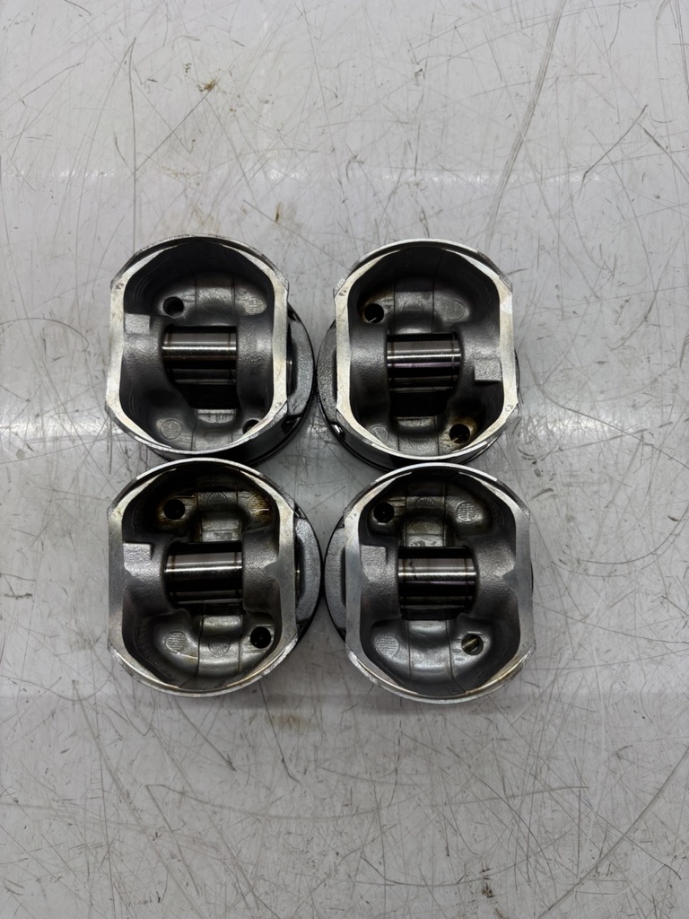[MTD-451507] 4x Pistón Nissan Juke 1.6 DIG-T Nismo MR16DDT A20101KC0C