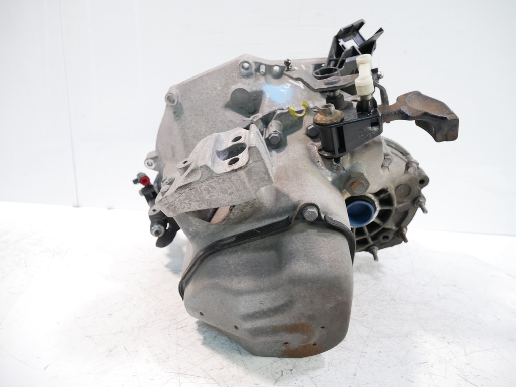 [MTD-431330] Caja de cambios manual Citroen Peugeot 208 1.2 HMZ EB2F 2016