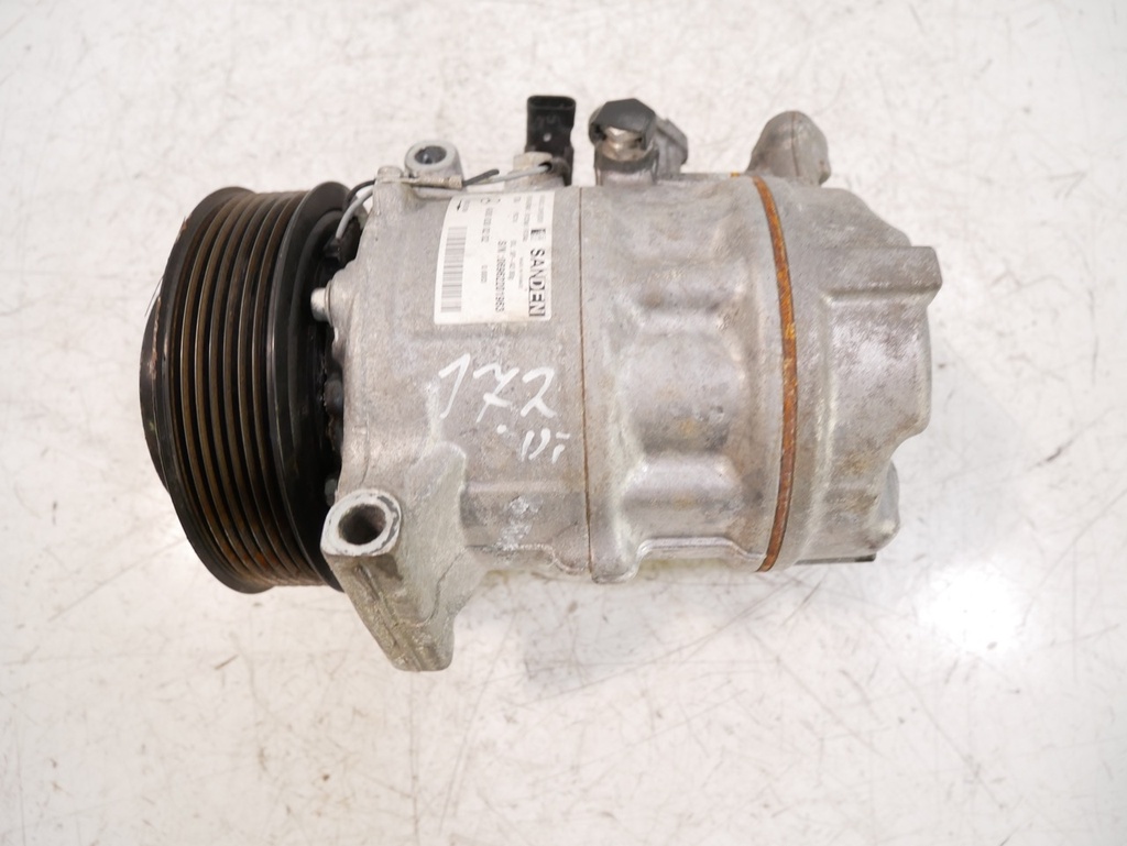 [MTD-435056] Compresor de aire acondicionado Mercedes C205 1.5 EQ Boost M264.915 264.915 A0008300202