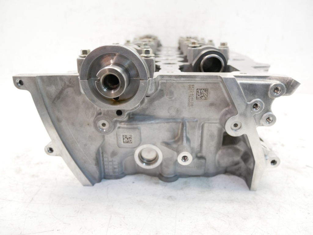 [MTD-465667] Culata planeada para Land Rover Discovery 3.0 D 4x4 306DTA 9X2Q-6090-DA