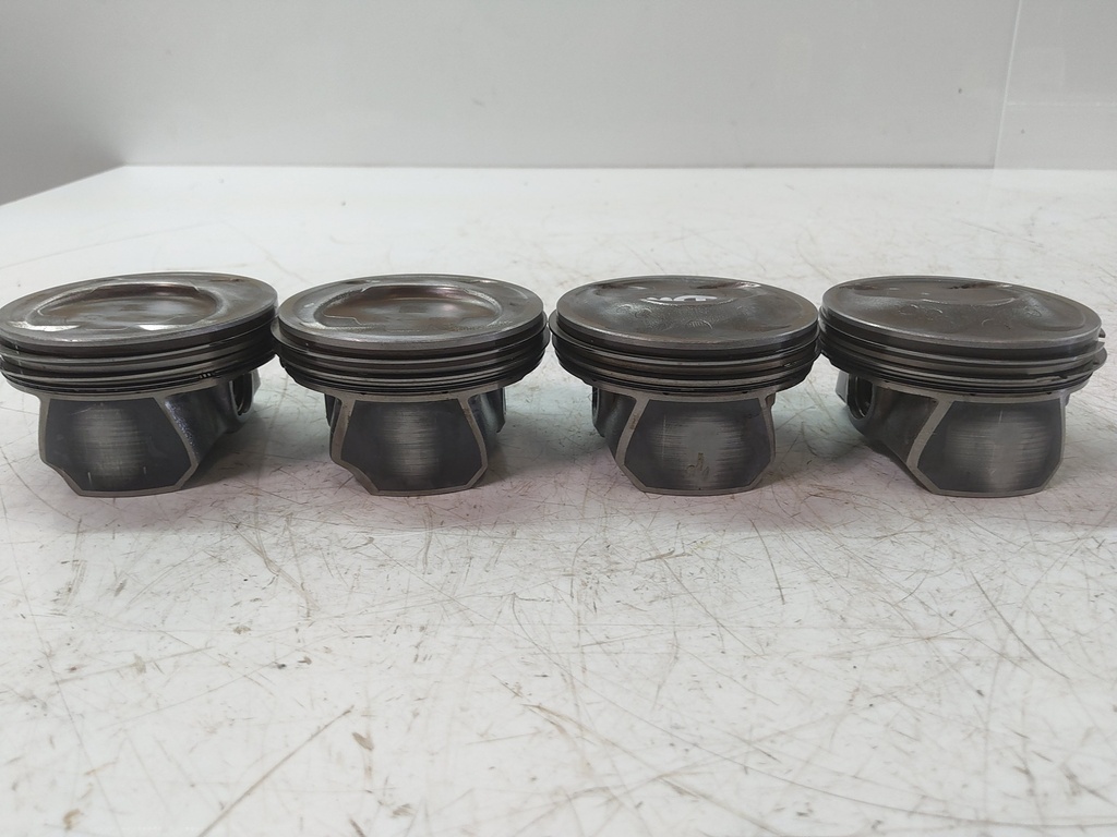 [MTD-528071] Juego de 4 pistones para Hyundai Kia 2.4 GDI (G4KJ)