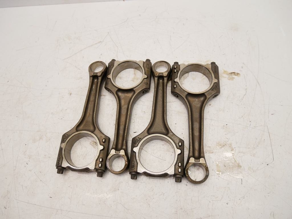 [MTD-479645] 4x Biela para Audi A4 B8 A5 Q5 2.0 TFSI CPMB CPM 06LN
