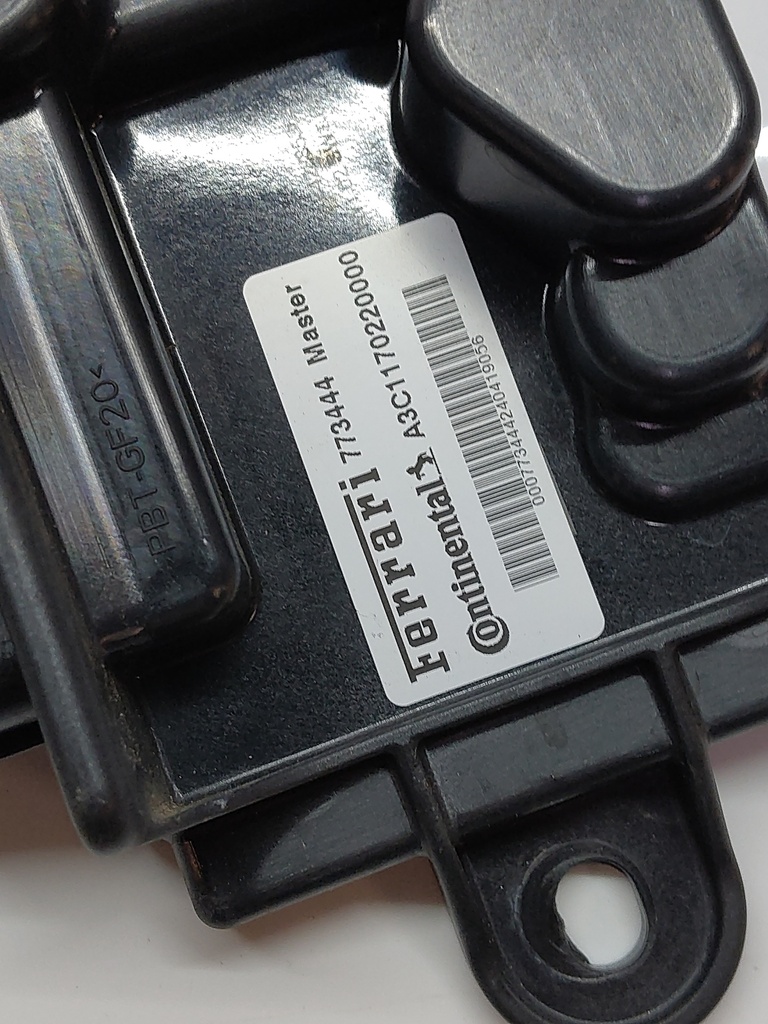 [MTD-506903] Unidad de control de la bomba de combustible Ferrari 296 GTS Cabriolet 3.0 V6 F163BC 773444