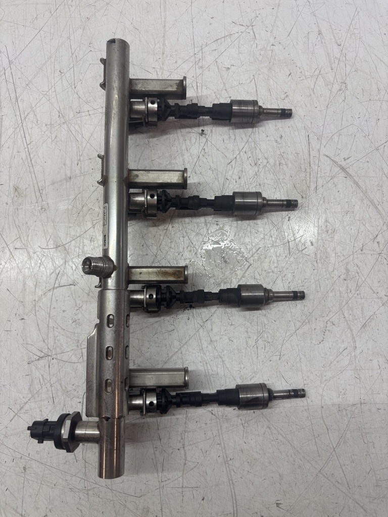 [MTD-474864] Riel de inyectores Ford S-Max 1.6 EcoBoost 118-134 kW (160-182 CV) CJ5G-9H487-BA 0261500155