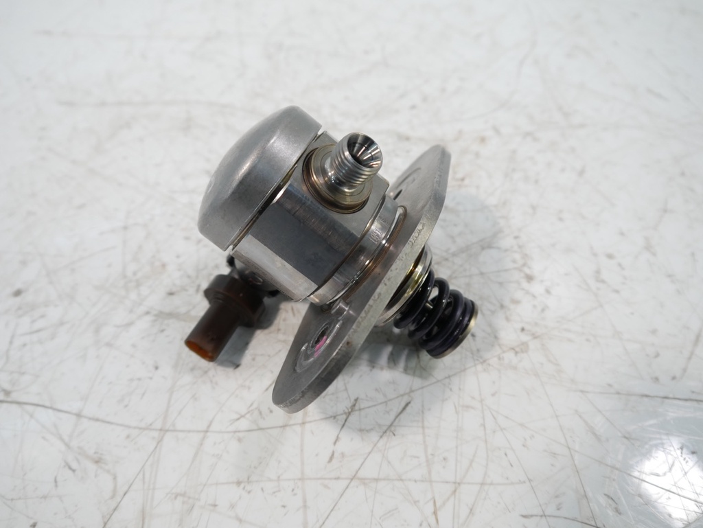 [MTD-489213] Bomba de combustible BMW XM G09 4.4 V8 S68B44A 8648176