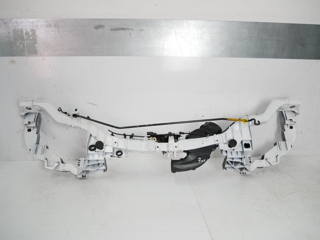 [MTD-492019] Soporte de rejilla delantera Ford Focus III BM51-8B041-B F1EB-8B041-AB