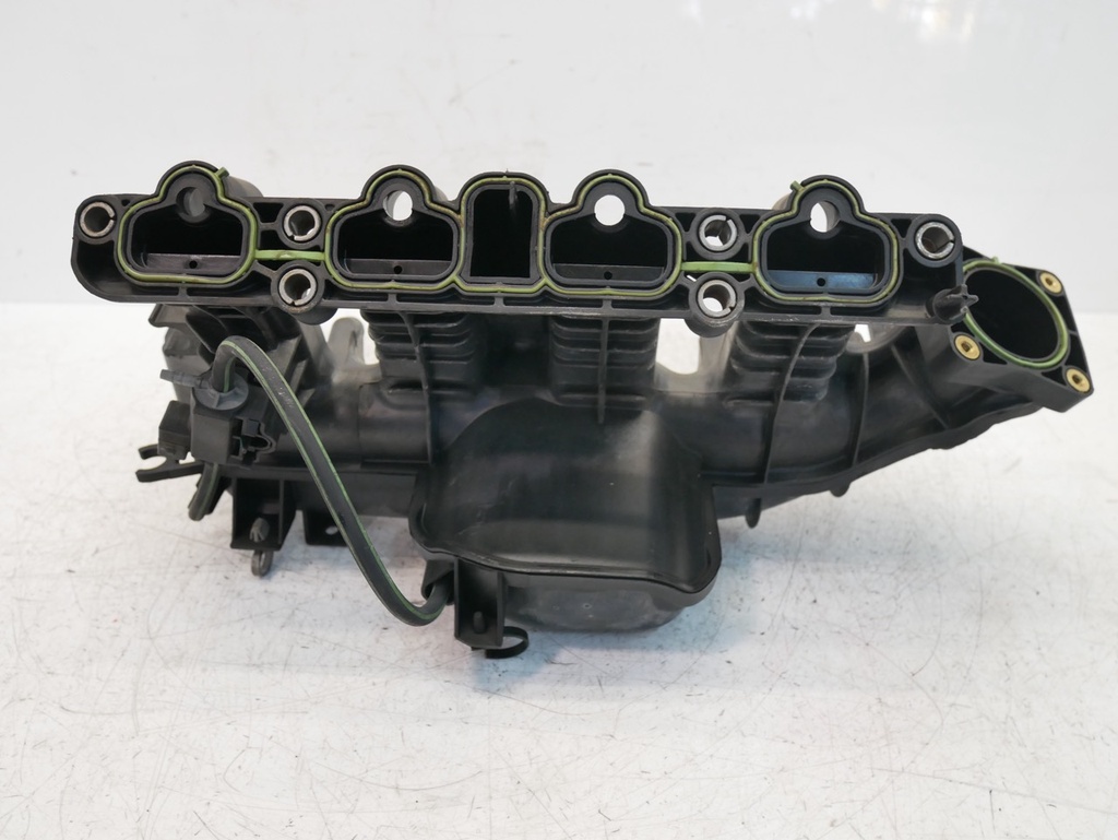 [MTD-508152] Colector de admisión Opel Astra J 1.4 Turbo A14NET A14 LUJ 55573171