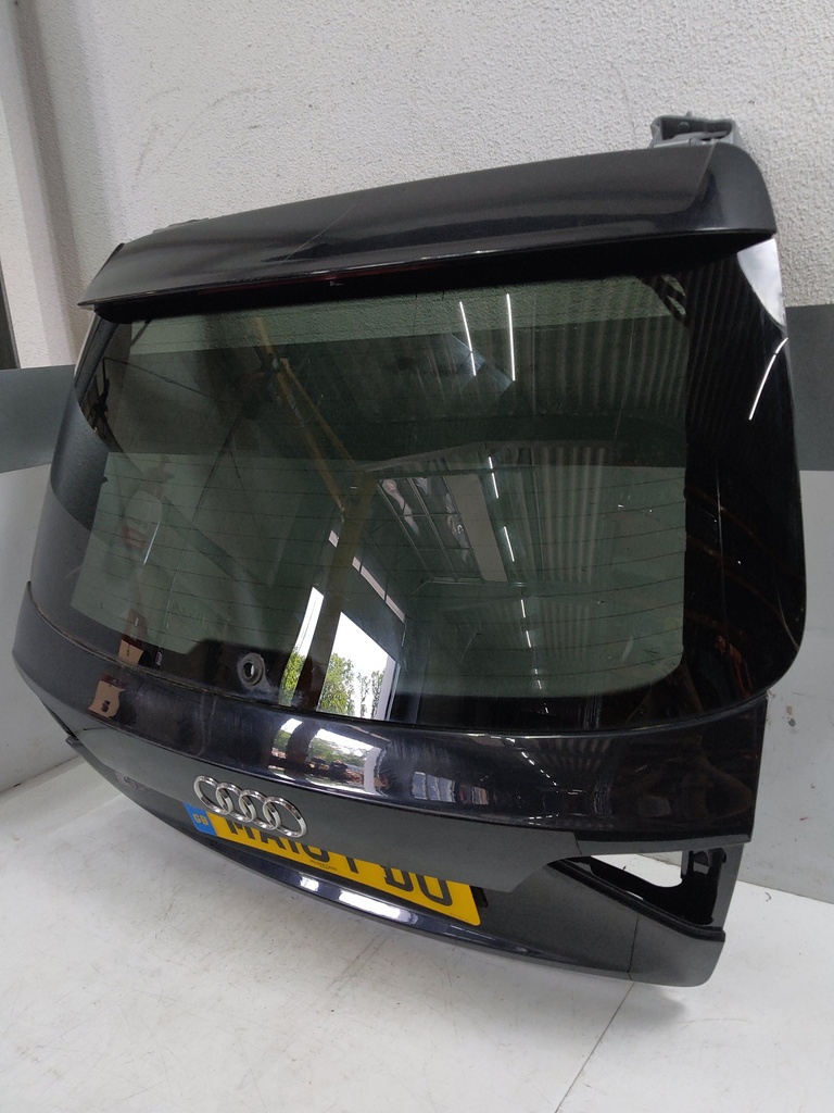 [MTD-520576] Portón trasero AUDI A4 B8 S4 8K5 3.0 CAKA 8K9827023 NEGRO (Z9Y)