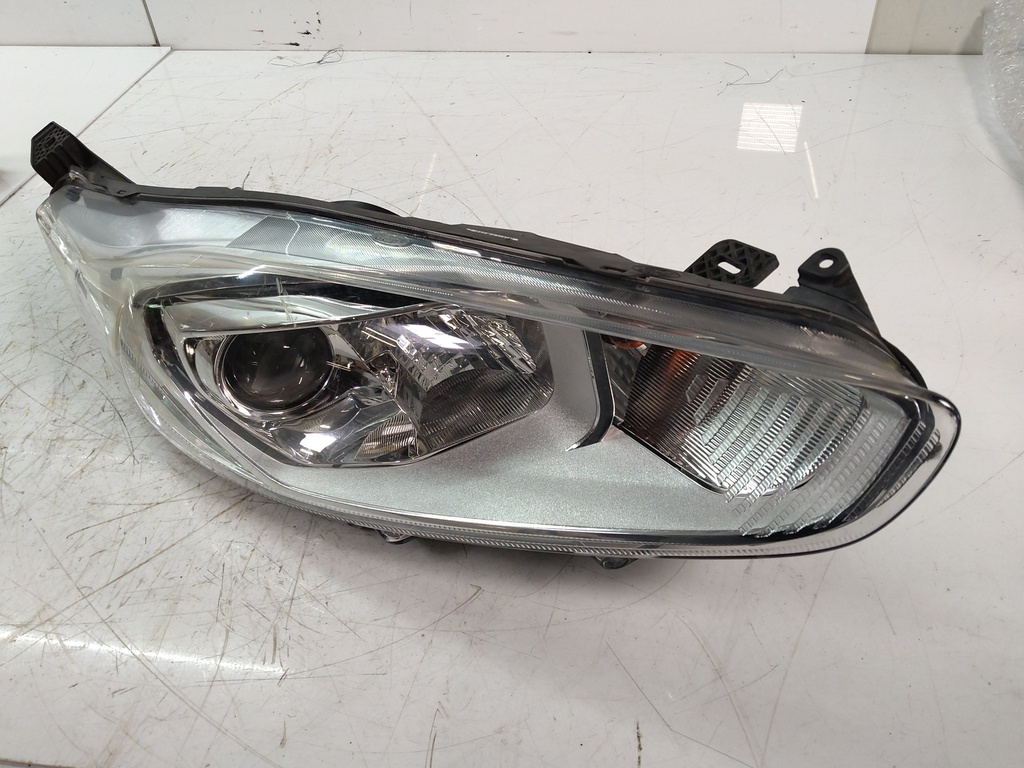 [MTD-520634] Faro delantero derecho Ford Fiesta VI 1.0 EcoBoost SFJA C1BB-13W029-EF