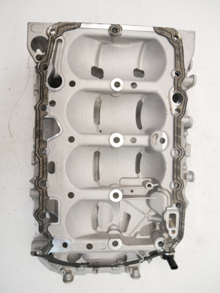 [MTD-479081] Parte superior del cárter de aceite VW Golf MK8 Arteon 2.0 TSI R 4motion DNFG DNF 06K103603EN