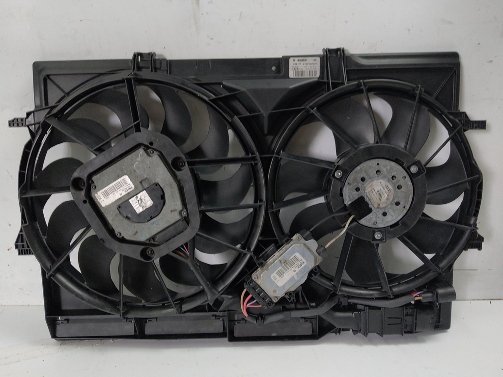 [MTD-522036] Motor del ventilador AUDI A4 B8 Avant S4 quattro 2010 CAKA 3.0 8K0121207D