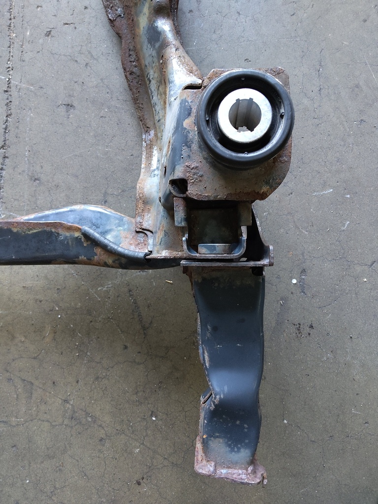[MTD-522800] Soporte del eje delantero Volvo XC60 I 2.4 D5244T14 2010