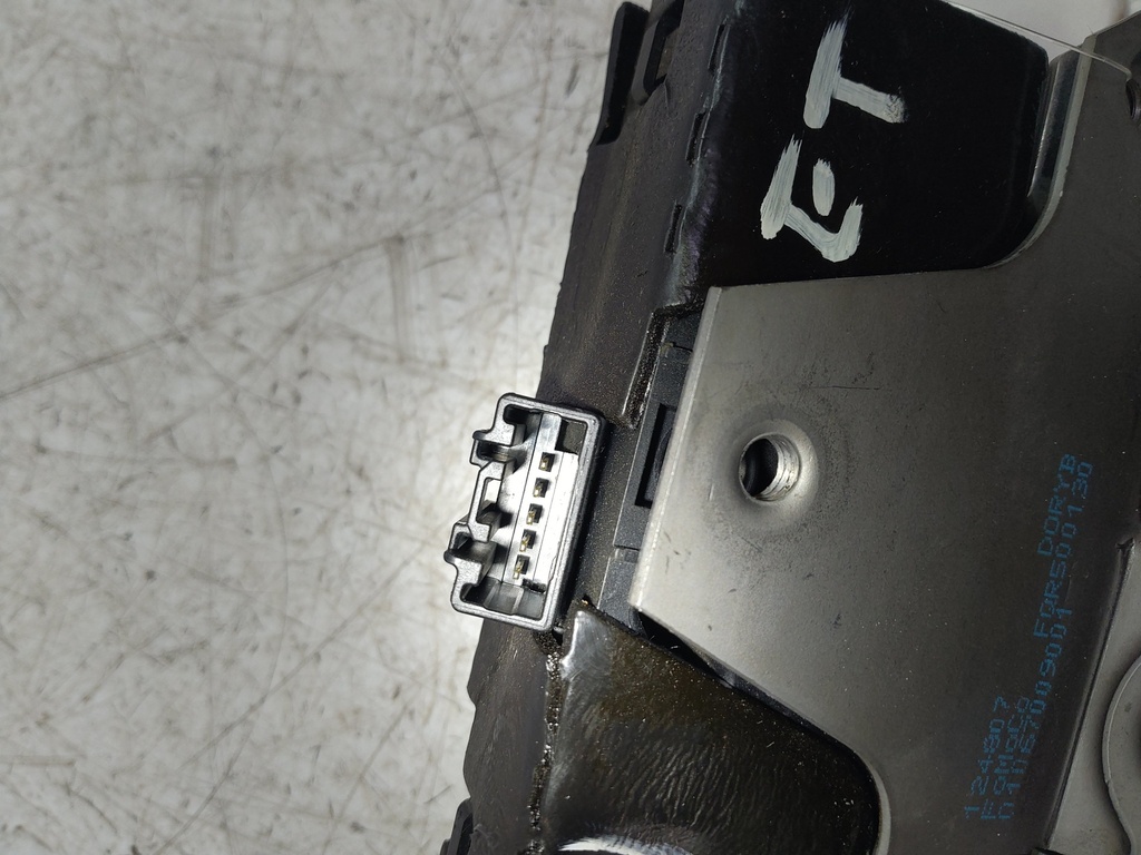 [MTD-527905] Cierre de seguridad Land Rover Range Rover Sport I L320