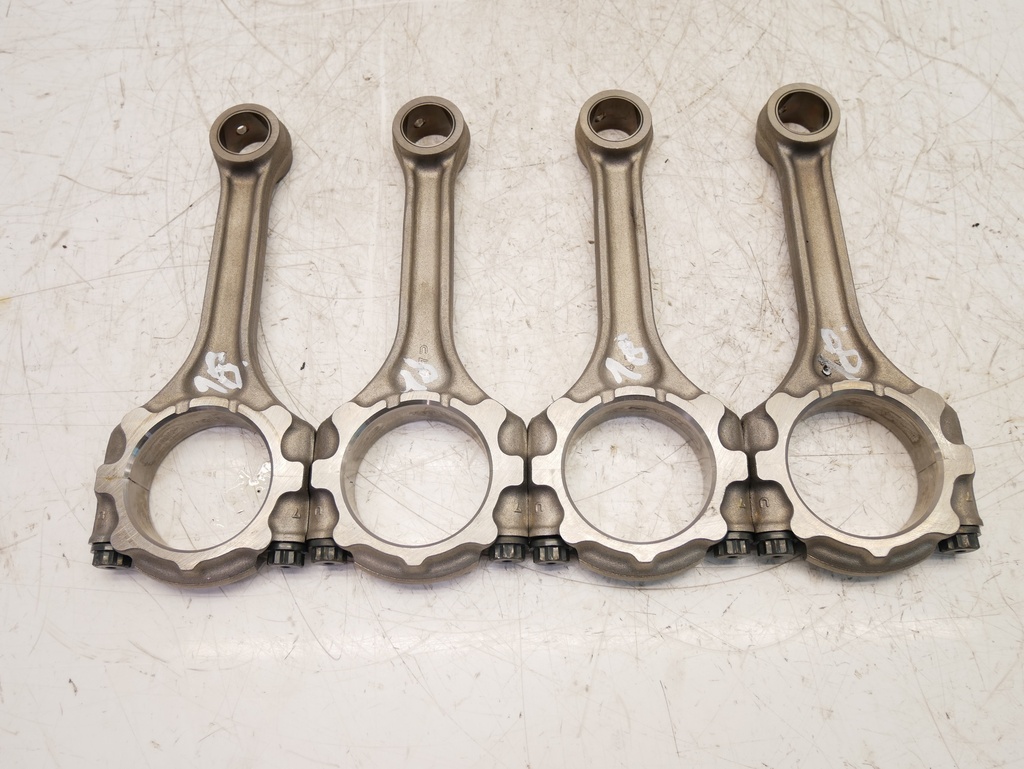 [MTD-395215] 4x Biela Lexus IS 300h 2.5 gasolina híbrido 2AR-FSE 2AR 47
