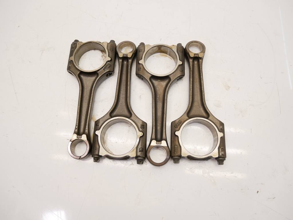 [MTD-476047] 4x Biela Audi VW A3 Beetle Golf 2.0 TFSi CBFA CBF 06LB