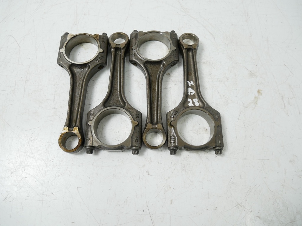 [MTD-476490] Biela (x4) para Audi A4 A5 A6 C7 2.0 TFSI CAEA CAEB CAED CAE