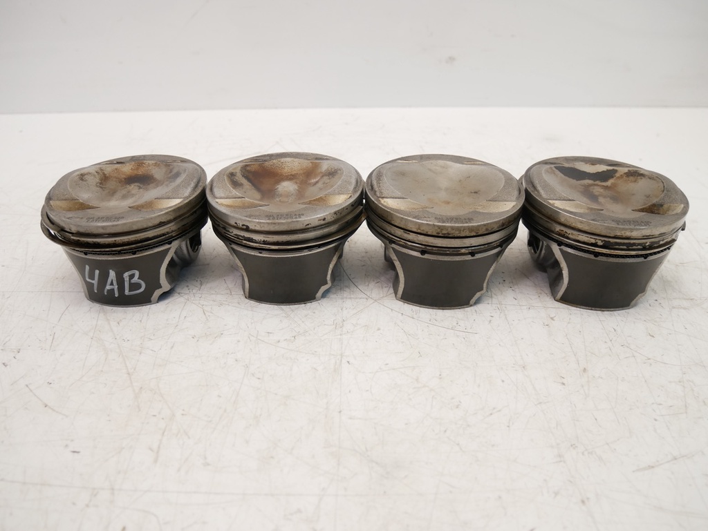 [MTD-478945] 4x Pistones VW Skoda Octavia Passat 2.0 TFSI TSi DGUA DGU DKZ CZP 06LAG