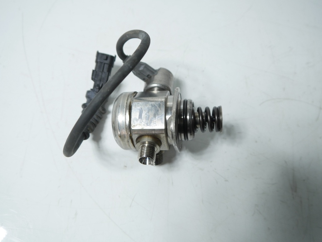 [MTD-480305] Bomba de combustible Alfa Romeo Giulia 952 2.9 670050436