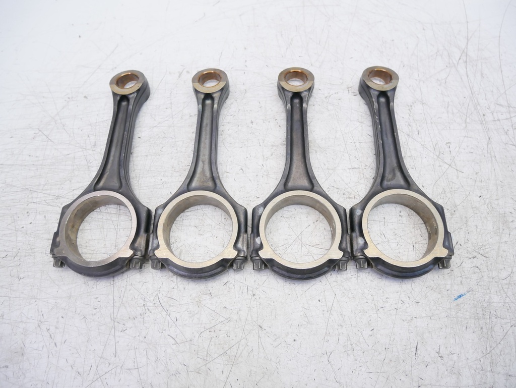 [MTD-410439] 4x Biela Mercedes Clase A W176 2.0 M 270.920