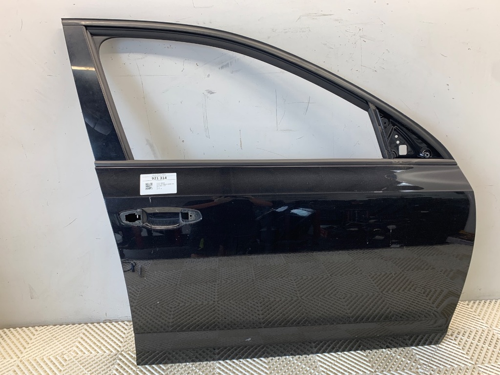 [STARK-921314] Puerta delantera derecha SKODA OCTAVIA III Combi (5E5, 5E6) 2.0 TDI 110 kW