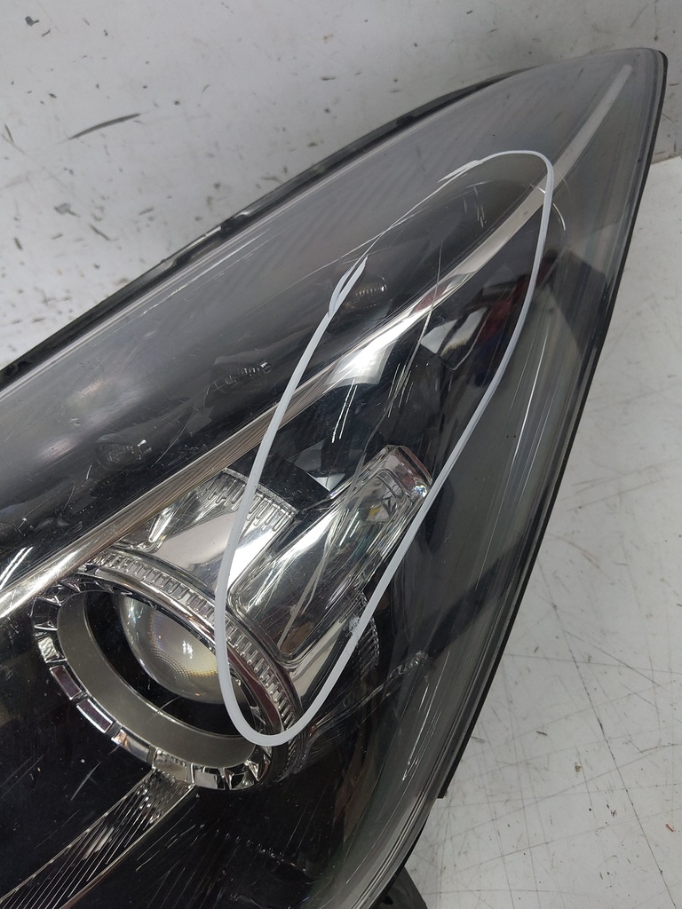[MTD-527845] Faro izquierdo Hyundai i40