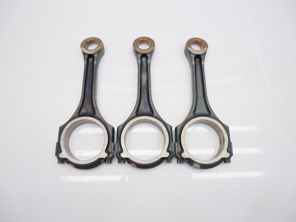 [MTD-422832] Biela Mercedes-Benz SLC R172 2.0 200 M 274.920 A2700300120