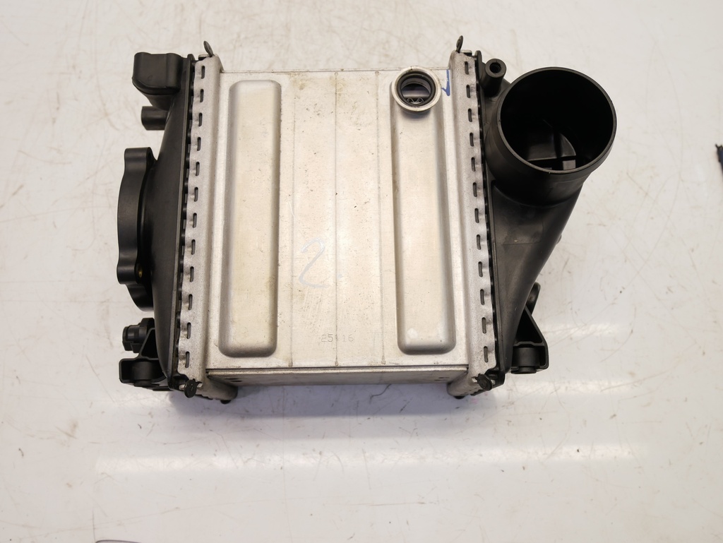 [MTD-394736] Intercooler Mercedes C 63 AMG W205 M177.980 2017