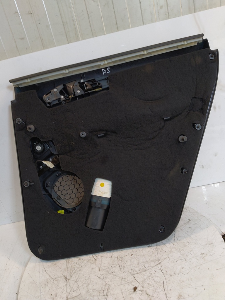 [MTD-527856] Revestimiento de puerta Audi Q7 4L