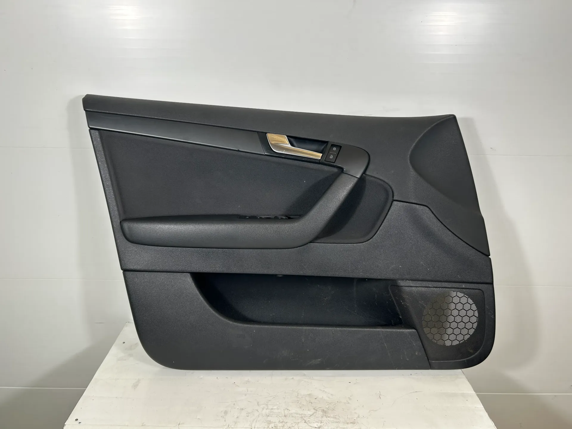 Panel interior Audi A3 8P 1,6 TDI 8P4867103L