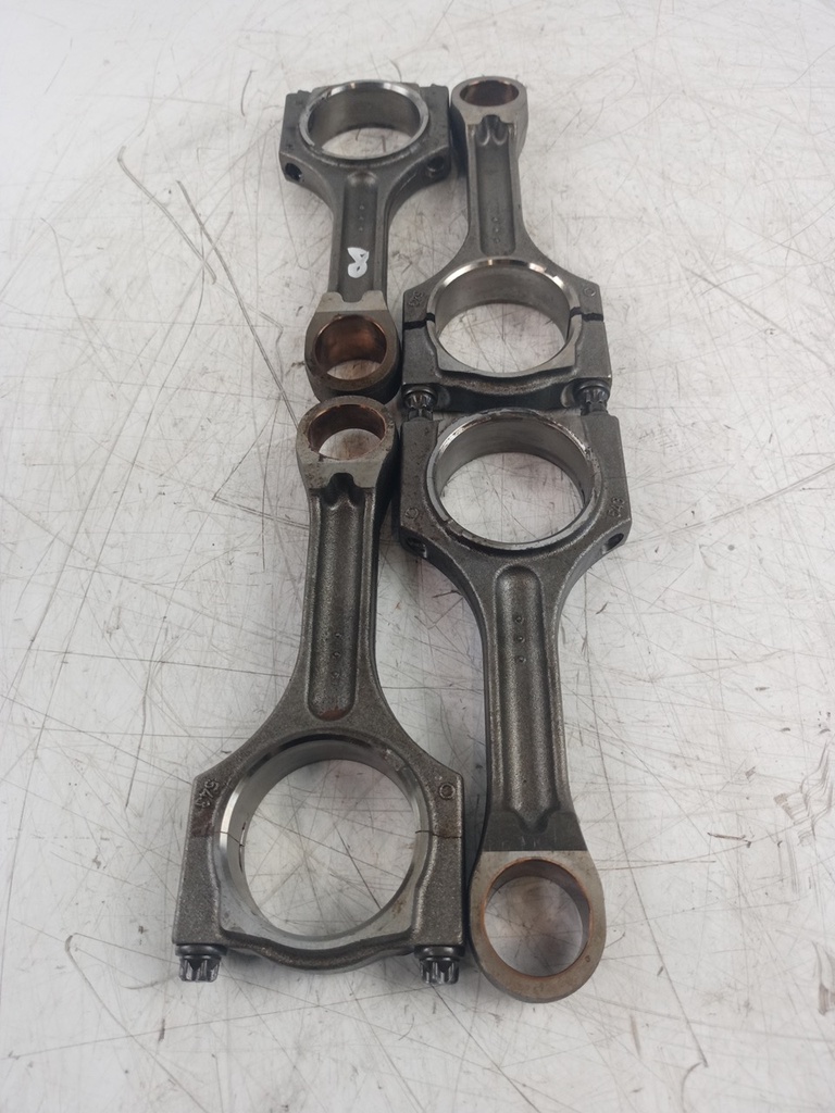 [MTD-433538] 4x Biela BMW 1er F20 F21 2.0 116d N47D20C 2013