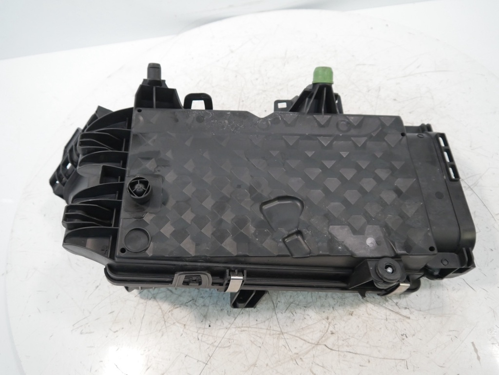 [MTD-495314] Caja del filtro de aire Mercedes Clase C 2.0 C 300 e M254.920 A2540900400