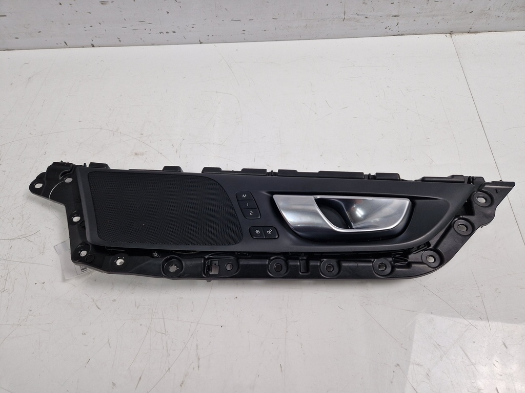 [MTD-496869] Manilla de puerta Volvo V60 II Cross Country B4 2.0 Mild Hybrid AWD D420T8
