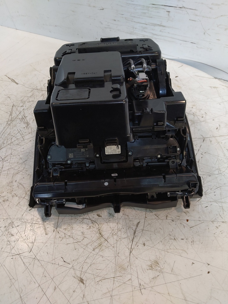 [MTD-527780] Unidad de control de calefacción Mercedes Clase E W213