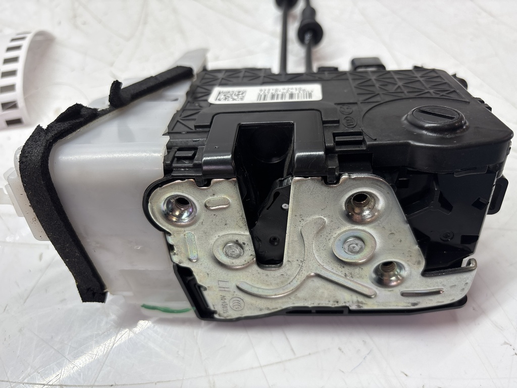 [MTD-498576] Cerradura de puerta Hyundai Tucson 2.0 CRDI Diesel D4HA 81410-D7610