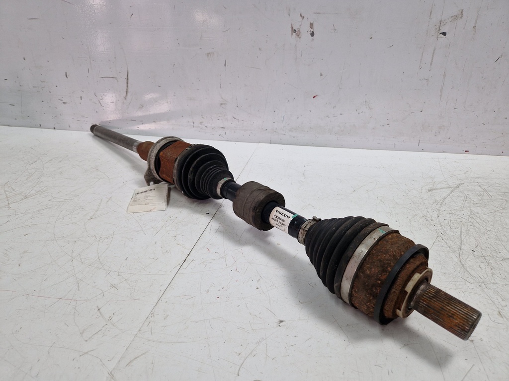 [MTD-499970] Palier delantero derecho Volvo V60 MK2 Cross Country 227 D420T8 32339226
