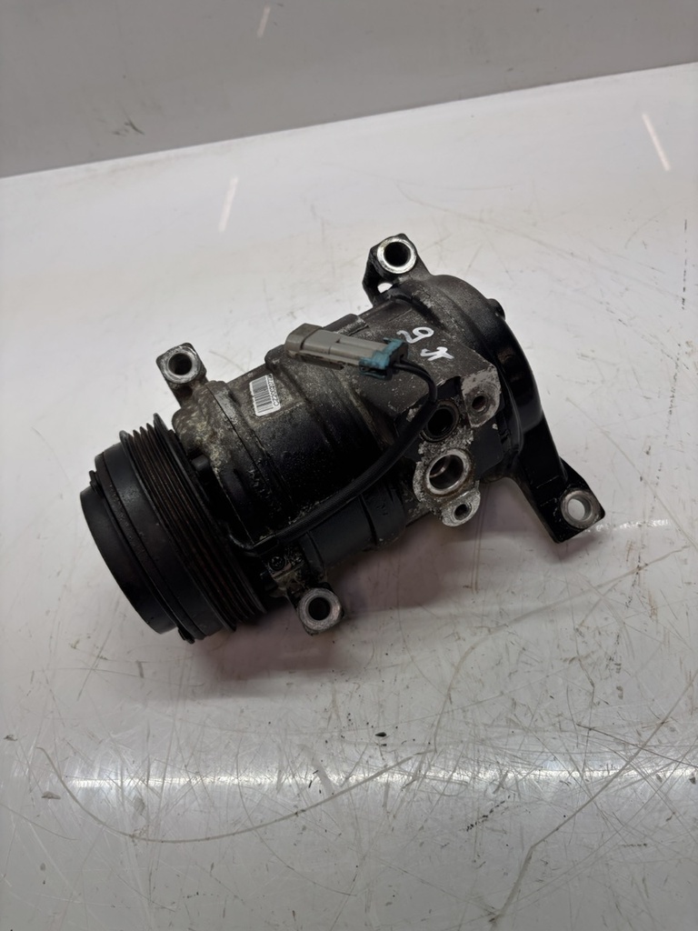 [MTD-502907] Compresor de aire acondicionado Cadillac Escalade 6.0 V8 LQ9