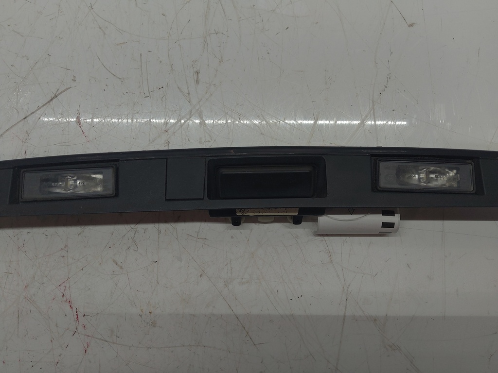 [MTD-505692] Tirador del portón trasero Infiniti Q30 2.0 T AWD M270.920