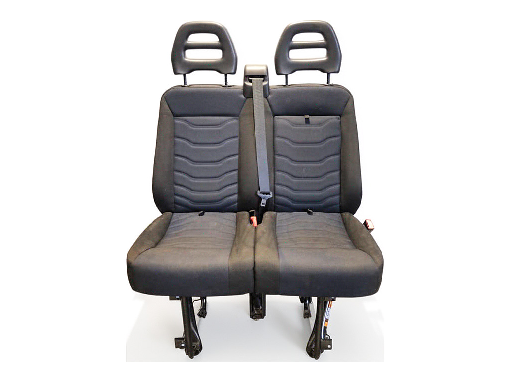 [STARK-918124] Asiento delantero derecho IVECO DAILY VI 2014-2022
