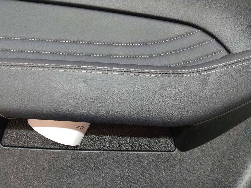 [MTD-511721] Revestimiento de puerta Mercedes Clase M W166 3.0 CDI OM642.826