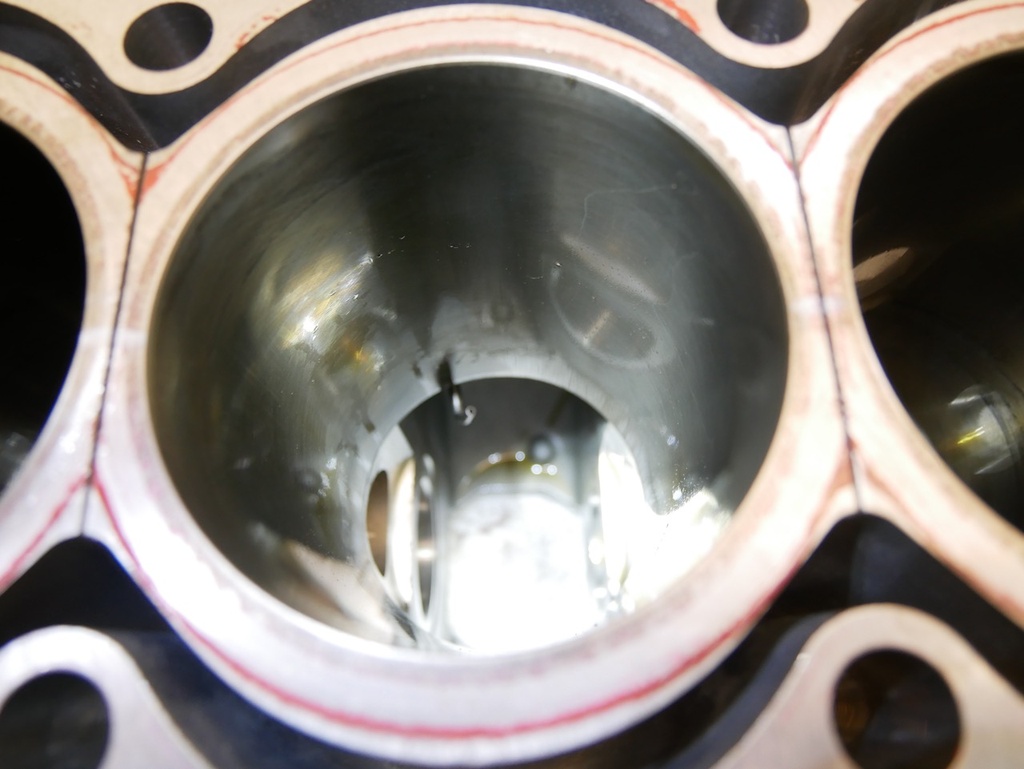 [MTD-456230] Bloque motor Volvo XC40 1.5 T3 83154T7 32208776