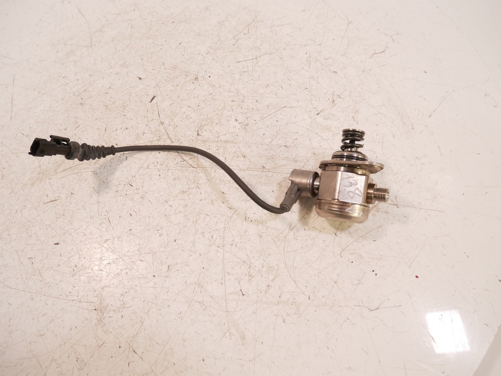[MTD-424052] Bomba de combustible Ferrari California 4.3 F131B48 252704