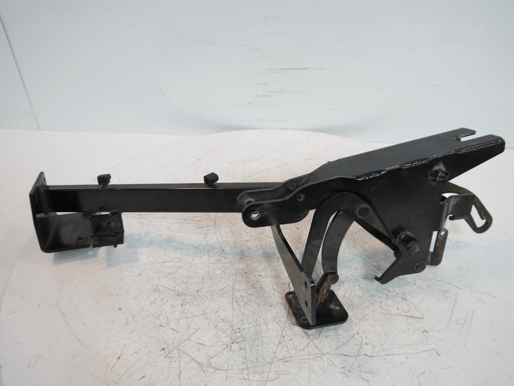 [MTD-494184] Bisagra de asiento derecha Ferrari F430 Coupé 4.3 V8 F136E