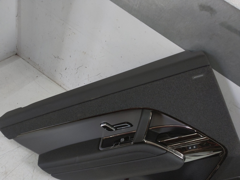 [MTD-527704] Revestimiento de puerta Land Rover Range Rover Sport L461