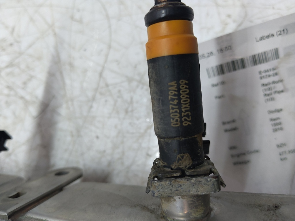 [MTD-515040] Riel de inyectores Dodge Ram 1500 5.7 V8 4WD EZH 05037479AA