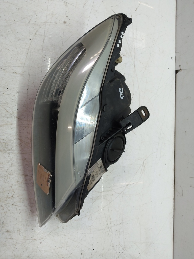 [MTD-518152] Faro delantero izquierdo BMW Z4 E89 2.5 23i N52B25A 7191736