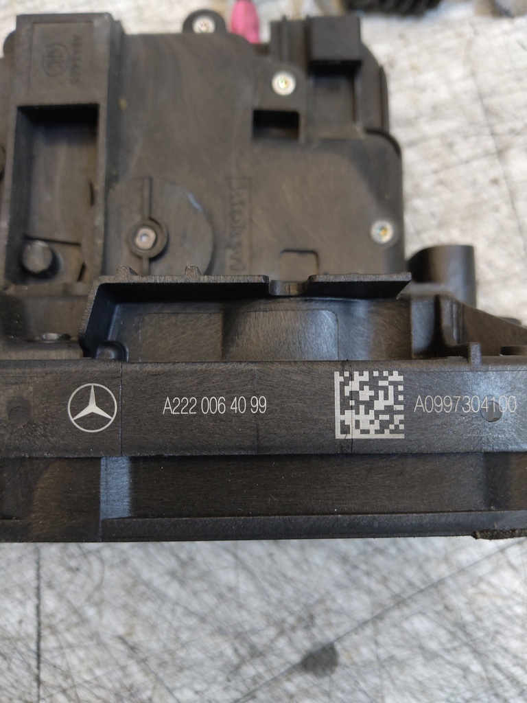 [MTD-527709] Cerradura de puerta Mercedes-Benz Clase E W213