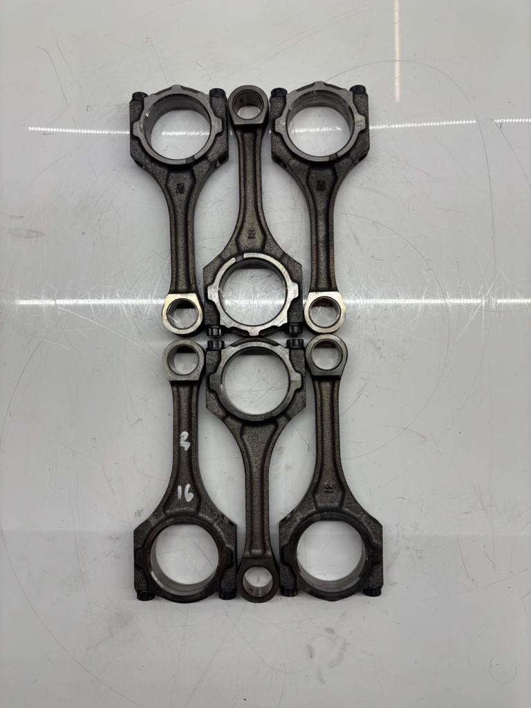 [MTD-440228] 6x Biela Lexus IS E2 2.5 250 GSE20 V6 4GR 4GR-FSE