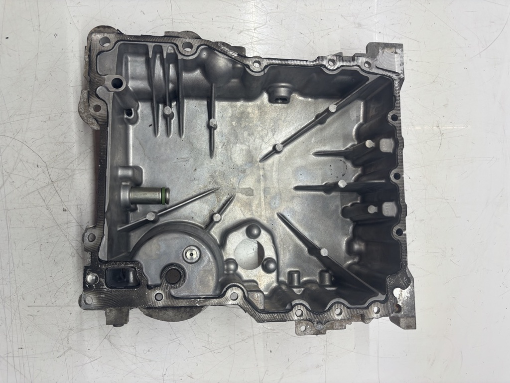 [MTD-452775] Cárter de aceite Volvo XC40 1.5 T3 B3154T2 32208571