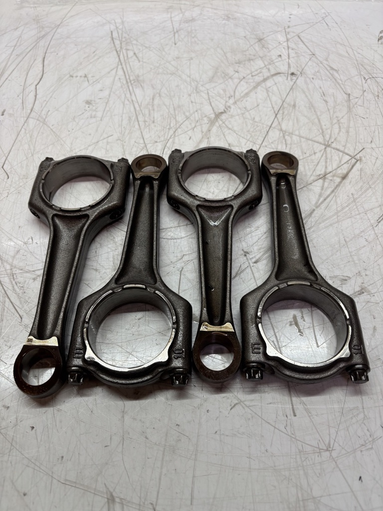 [MTD-458829] 4x Biela BMW Serie 3 G20 2.0 330e Plug-in Hybrid B48B20B 2019