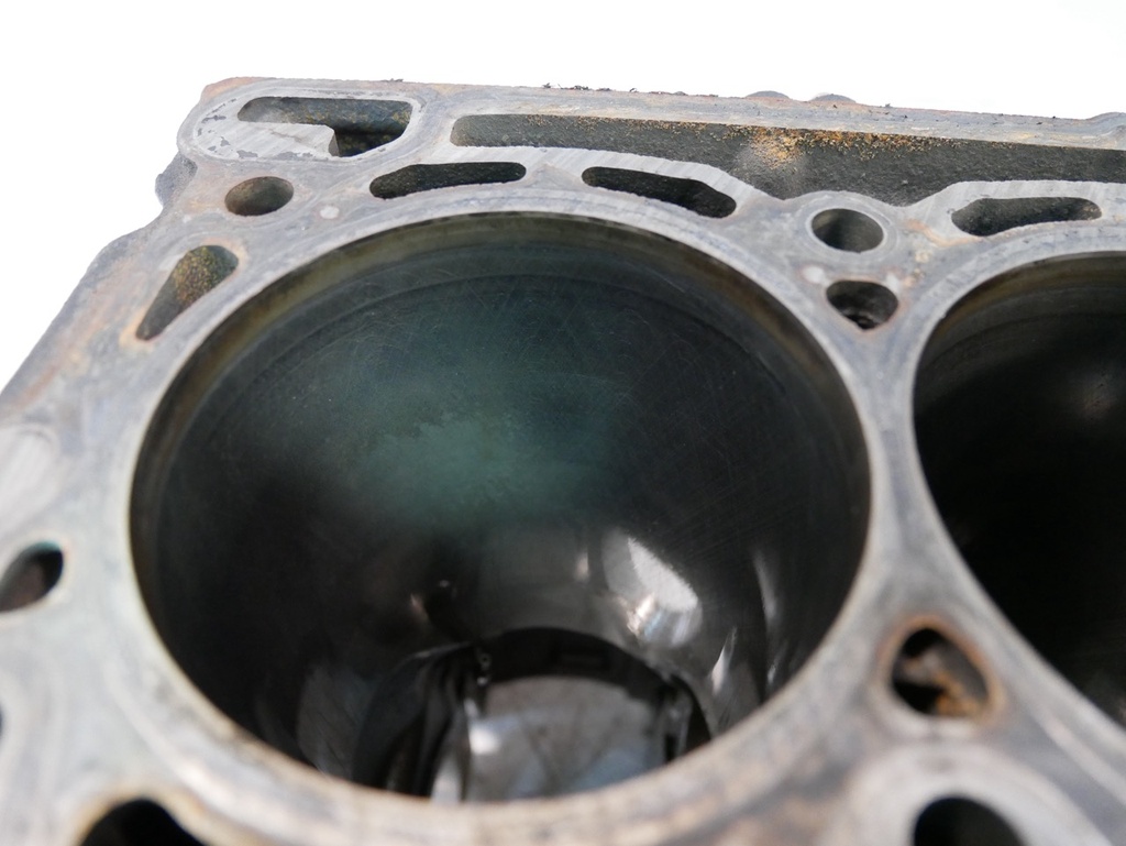 [MTD-494042] Bloque motor Audi A4 A5 A6 2.0 TFSi CAE CAEB 06H103021L